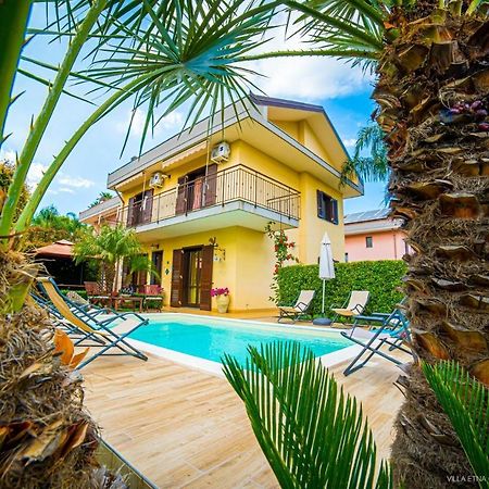 Casa vacanze ETNA COCUS Santa Venerina Esterno foto