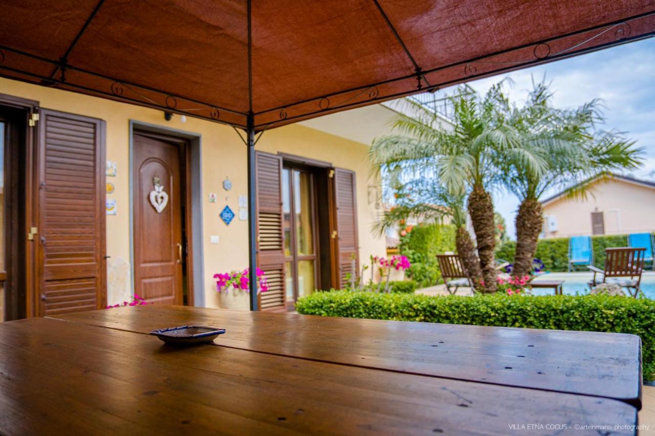 Casa vacanze ETNA COCUS Santa Venerina Esterno foto