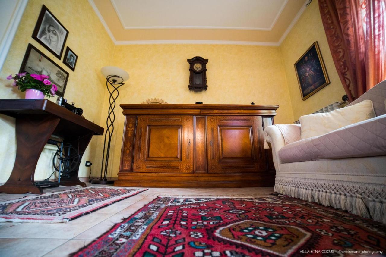 Casa vacanze ETNA COCUS Santa Venerina Esterno foto