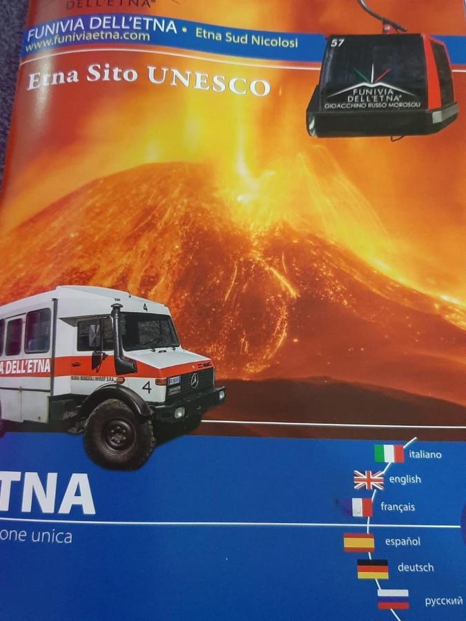 Casa vacanze ETNA COCUS Santa Venerina Esterno foto